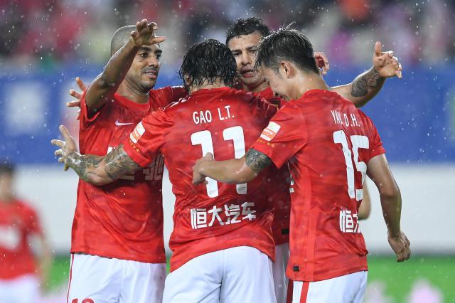 开云APP-5归化入选国足名单状态均不佳 40强赛谁能踢主力？